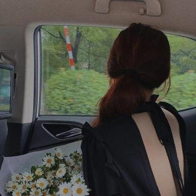 地缚少年花子君